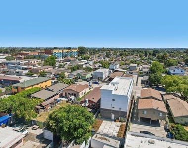 219 E 87th Street - Photo Thumbnail 26