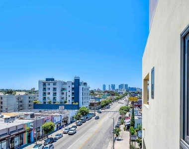 1260 S Corning Street - Photo Thumbnail 12