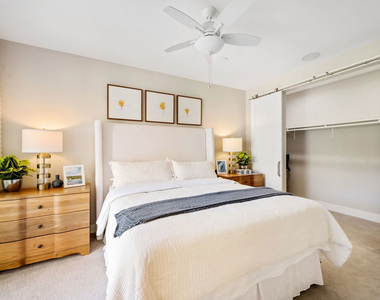 4415 Paxton Place - Photo Thumbnail 9