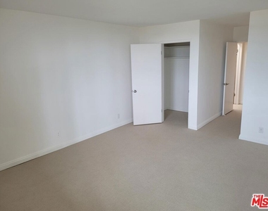 8701 Delgany Avenue - Photo Thumbnail 28