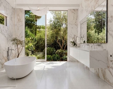 1029 Wallace - Photo Thumbnail 17