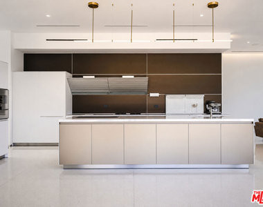 1029 Wallace - Photo Thumbnail 11
