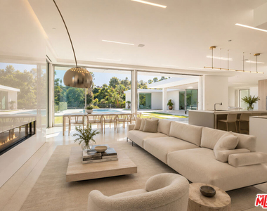 1029 Wallace - Photo Thumbnail 12