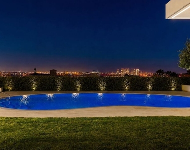 1029 Wallace - Photo Thumbnail 21