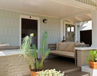 1670 Electric Avenue - Photo Thumbnail 2
