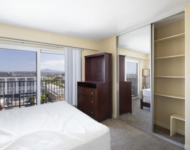 801 National City Blvd - Photo Thumbnail 15