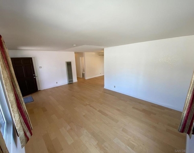 1475 Tarbox St - Photo Thumbnail 4