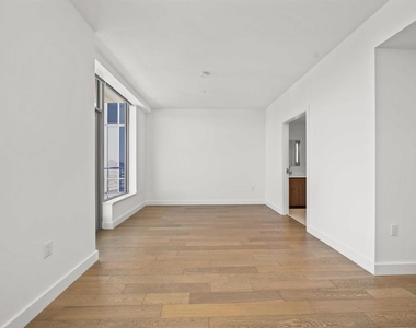 1388 Kettner - Photo Thumbnail 32