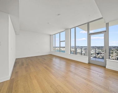 1388 Kettner - Photo Thumbnail 6
