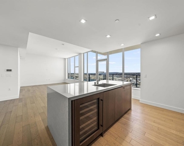 1388 Kettner - Photo Thumbnail 17