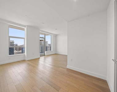 1388 Kettner - Photo Thumbnail 24