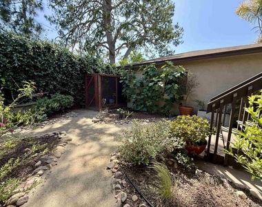 4221 Hill - Photo Thumbnail 33