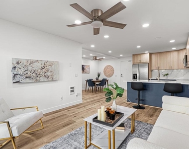 8308 Regents Rd - Photo Thumbnail 3