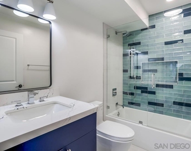 8308 Regents Rd - Photo Thumbnail 17