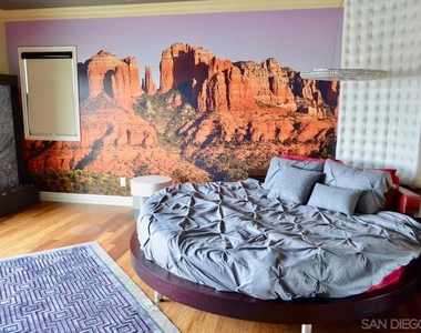 1235 Neptune Ave - Photo Thumbnail 4