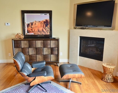 1235 Neptune Ave - Photo Thumbnail 8