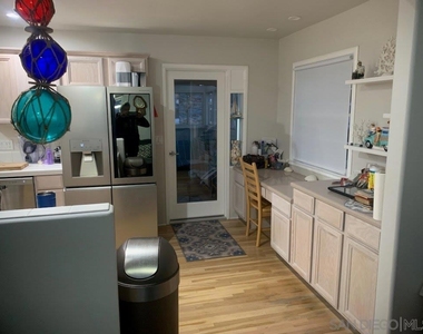 3403 Riviera - Photo Thumbnail 7