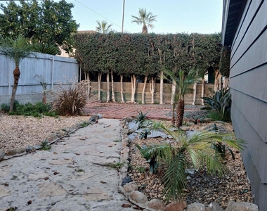 3403 Riviera - Photo Thumbnail 30