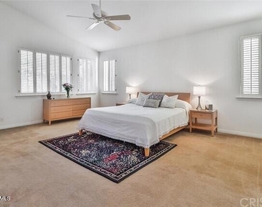 580 Winncastle Street - Photo Thumbnail 13