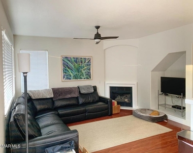 657 Camino Del Sol - Photo Thumbnail 4