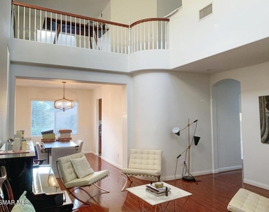 657 Camino Del Sol - Photo Thumbnail 2