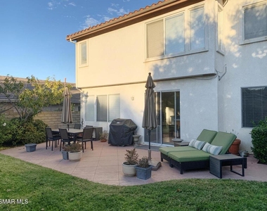 657 Camino Del Sol - Photo Thumbnail 8