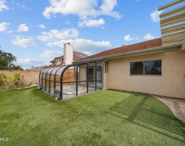 561 Walter Avenue - Photo Thumbnail 37