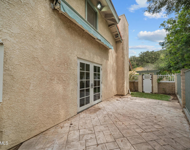 561 Walter Avenue - Photo Thumbnail 39
