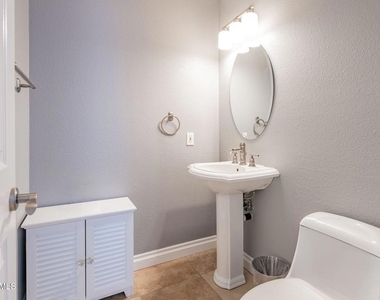 2358 Shergra Place - Photo Thumbnail 8