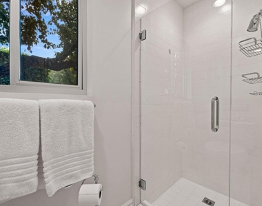 47432 Rabat Drive - Photo Thumbnail 44