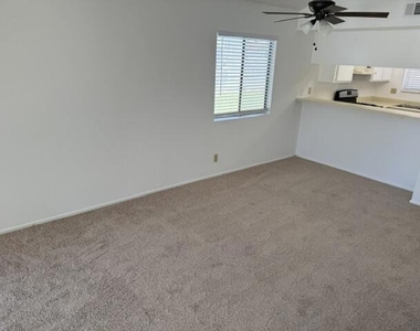 34153 Emily Way - Photo Thumbnail 8