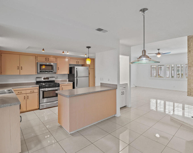 2518 S Sierra Madre - Photo Thumbnail 1