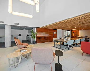 130 Hope Street - Photo Thumbnail 2