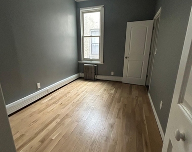 298 Cooper Street - Photo Thumbnail 8
