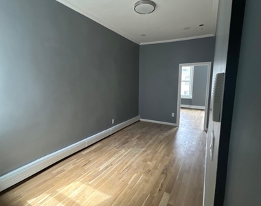 298 Cooper Street - Photo Thumbnail 6