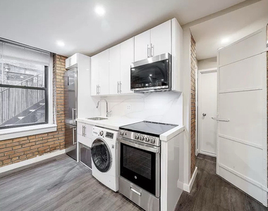332 East 19th Street - Photo Thumbnail 2