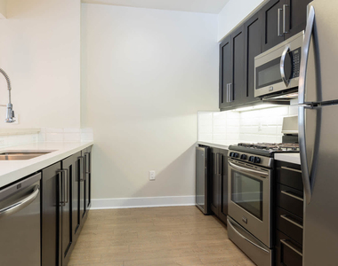 5031 Fair Ave - Photo Thumbnail 1