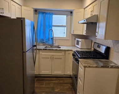 179 Dawson - Photo Thumbnail 2
