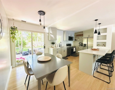 45 Yale Drive - Photo Thumbnail 1