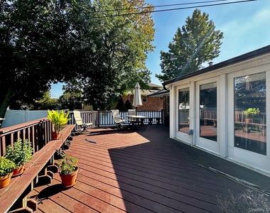 26 Canterbury Road - Photo Thumbnail 14