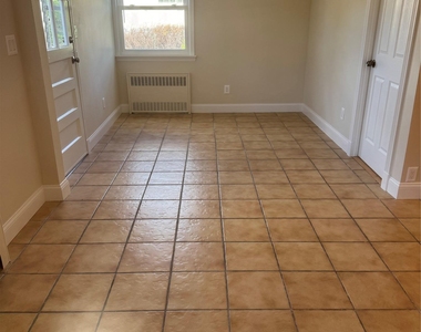 1 Alexine Avenue - Photo Thumbnail 3