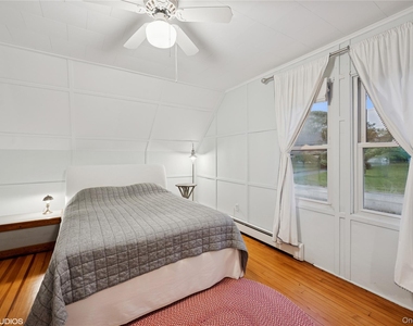 3725 Wickham Avenue - Photo Thumbnail 12