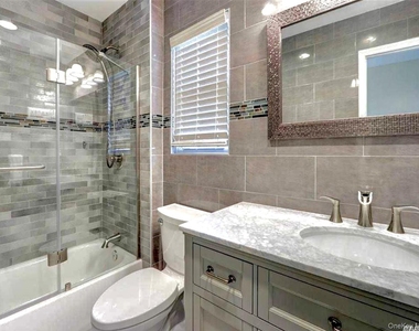 15 Manors Drive - Photo Thumbnail 16