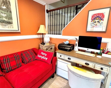 15 Manors Drive - Photo Thumbnail 9