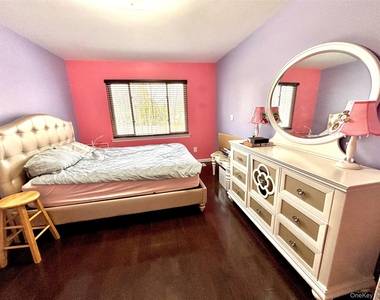 15 Manors Drive - Photo Thumbnail 15