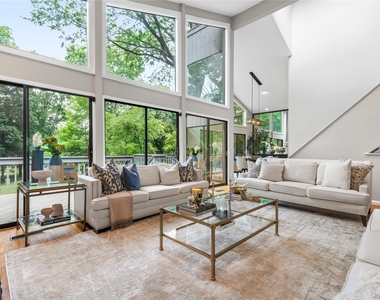 52 Talcott Road - Photo Thumbnail 8
