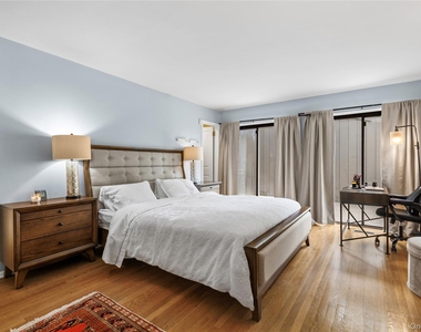 52 Talcott Road - Photo Thumbnail 18
