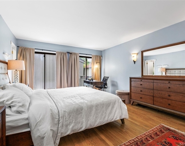 52 Talcott Road - Photo Thumbnail 17