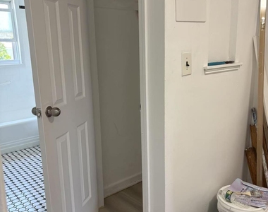 87-11 57th Avenue - Photo Thumbnail 8