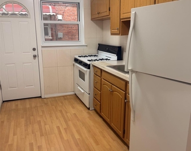 76-41 170th Street - Photo Thumbnail 4